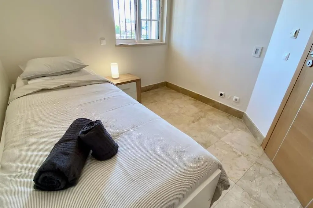 2-Bedroom Apt In Newtown W Pool Albufeira 0*,